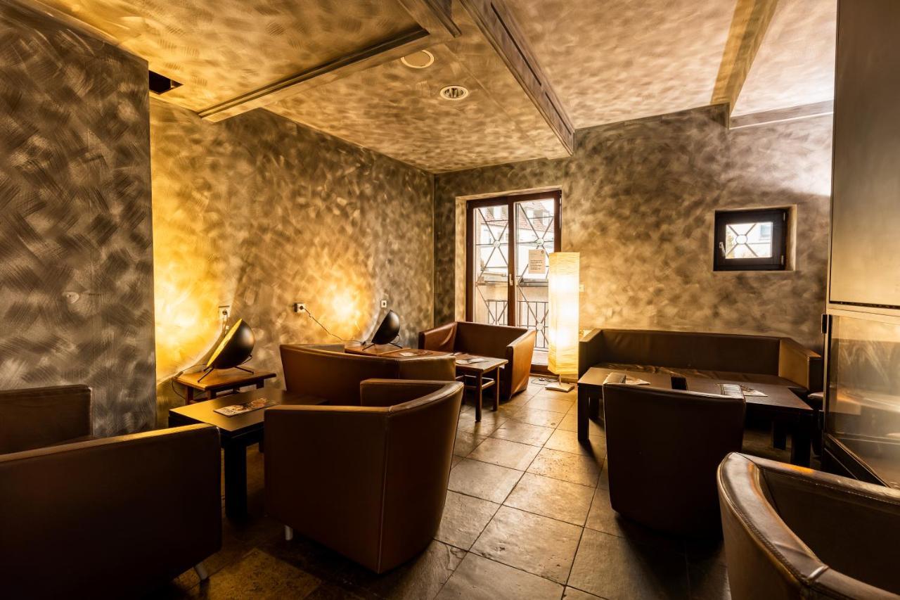 Albergue Henriettas Sleeping Ulm Exterior foto