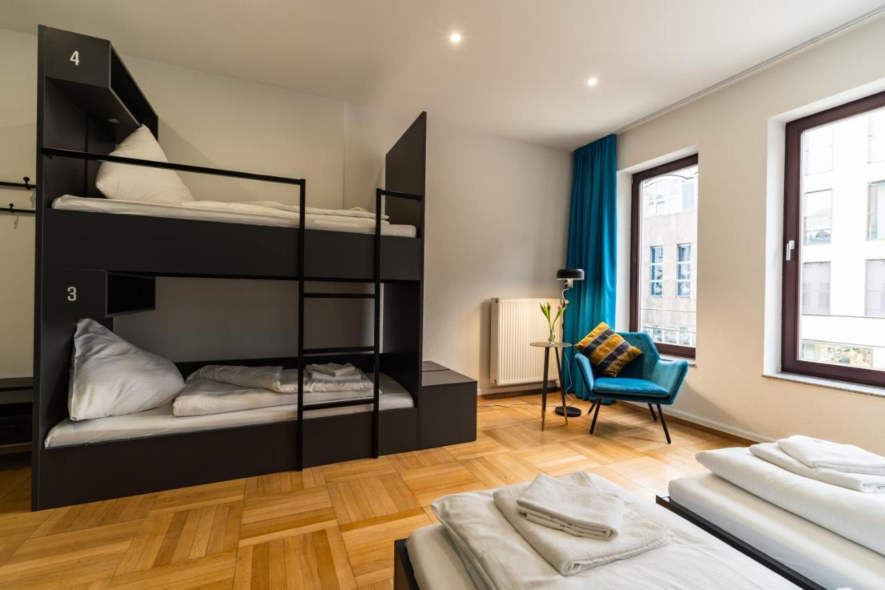 Albergue Henriettas Sleeping Ulm Exterior foto